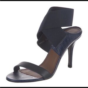 Donald Pliner Vintage GG Embossed Slingback Sandal 3 1/2” heel size 8